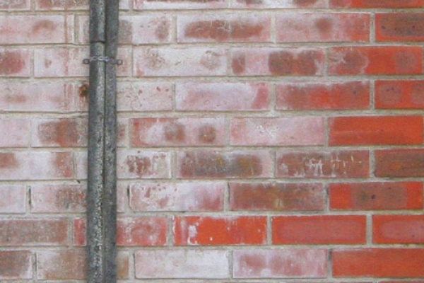 penetrating-damp-staining